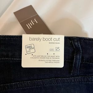 JJill Barely Bootcut Jeans. NWT Sz. 18